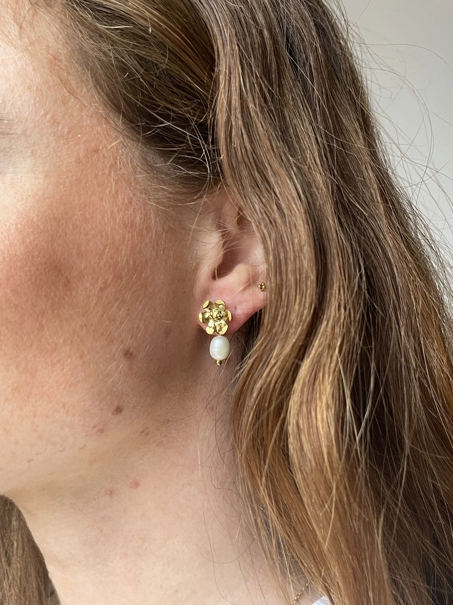 Pearl & Daisy - Ohrstecker - Ohrringe - Edelstahl - Image 2
