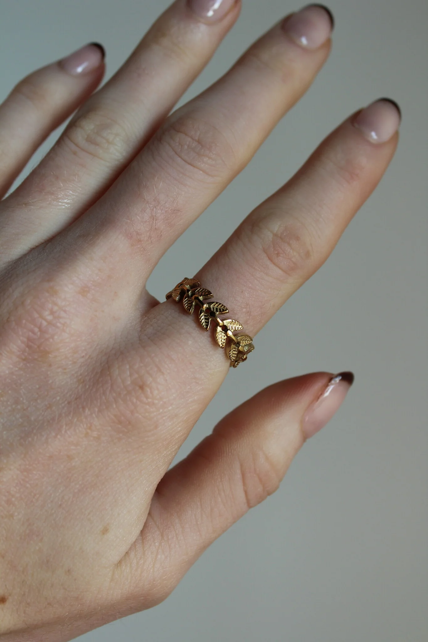 Round Leafs - Ring - Edelstahl - Image 2