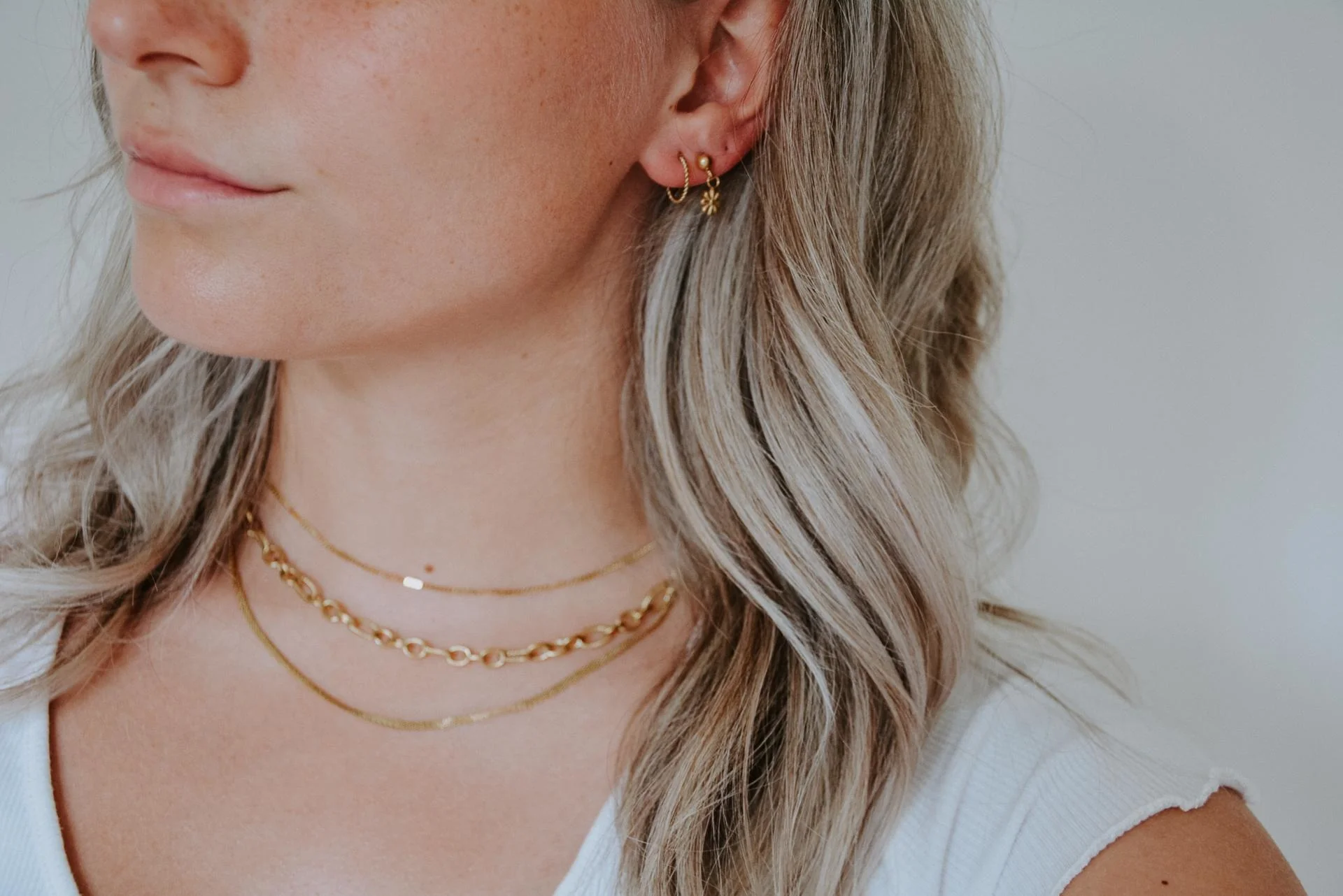 Small Twisted Hoops - Ohrringe - Edelstahl - Image 5